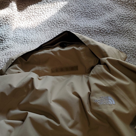 North Face Jacket - Picture 10 of 13